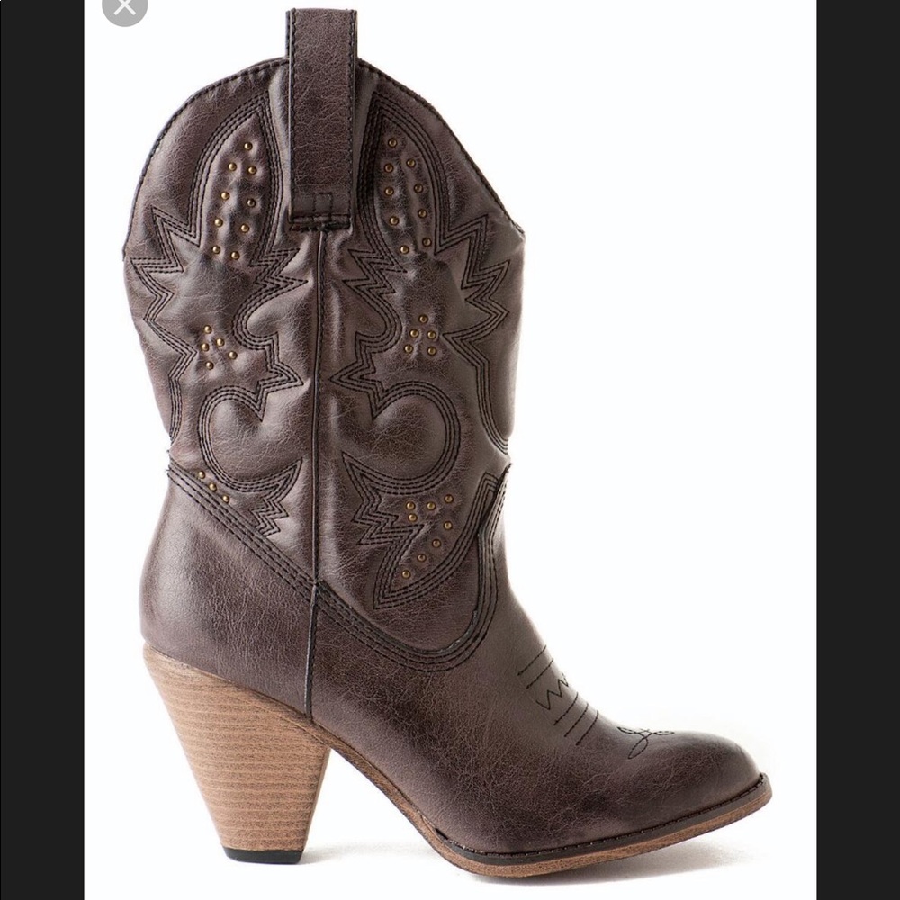 MIA La Rue studded leather boots